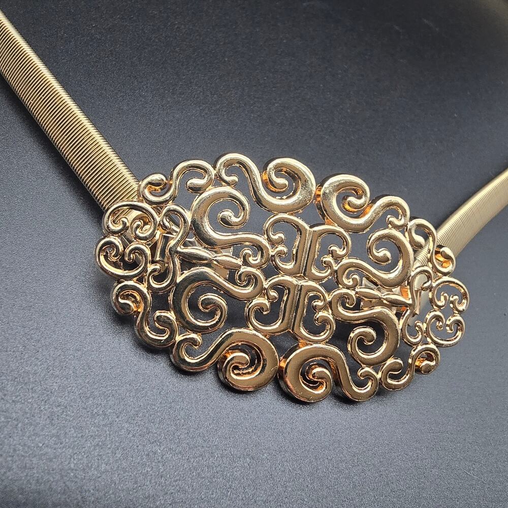 Gold Tone Filigree Belt Buckle Stretch Woman's Accessory